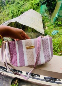 Stylish Striped Crossbody Bag