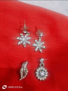 Silver Coin Anklets - Stylish Accessory