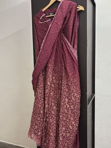 Elegant Floral Print Maroon pre stitch Saree