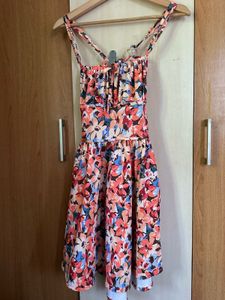 Floral Print Backless Beach Dress