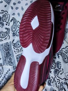 Running Shoes