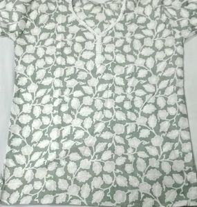 Short Embroidered Cotton Kurta