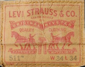 Surplus Levi's Navy Blue Straight Jeans for Men's