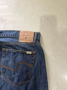 Levi’s Dark Blue Denims