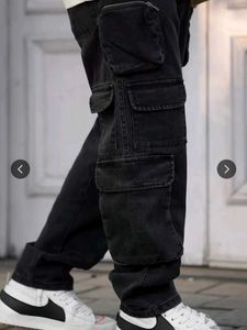 Men's Black Cargo Jeans