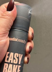 Huda Beauty Easy Bake Setting Spray