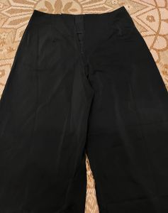 Chic Wide-Leg Pants