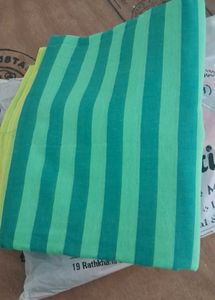 Elegant Teal &amp; Yellow Checked Saree of 1