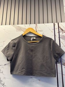 HM Grey Crop T-Shirt