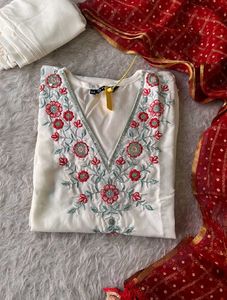 Embroidered White Kurta with Red Dupatta