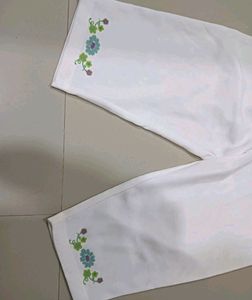 Beautiful Brand New Jumpsuit For Girls/Women 🤍🤍