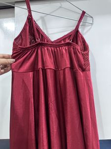 maroon nighty