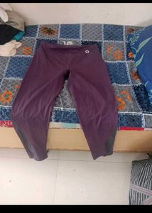 Women's Purple Cropped Athletic Pants
