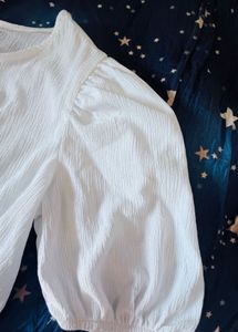 H&amp;M White Puff Sleeve Cropped Top