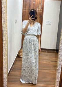 Abstract Silver Print Flutter Sleeve Midi Dress