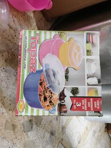 Pink Plastic Food Containers with Lids