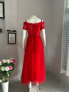 Stunning Red Off-Shoulder Lace Gown