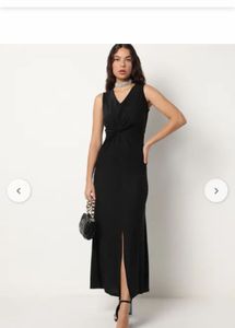 Sleek Black Maxi Dress with Slit