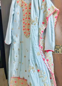 New Kurta With Dupatta, Bottom Not Available