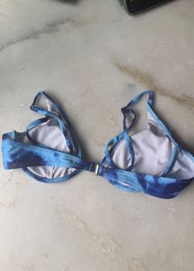 TODAY’ S OFFER Blue Tie-Dye Bikini Top