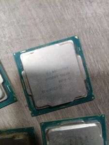 Intel Core i3-8100 Processor single price 1700