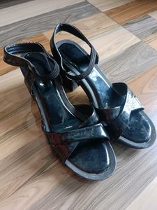 Chic Black Block Heels Sandals