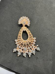 Price Dropped Grey Earring