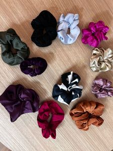 Assorted Scrunchies Set