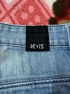 Light Wash Denim Jeans