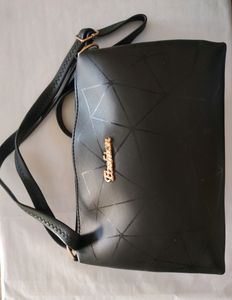 NEW BLACK SLING COLOR BAG