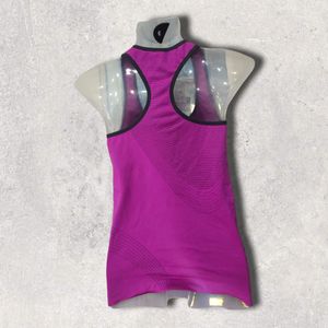 Original NB Brand Sport Sando For Women With Under Grip Solid Material May Be Once Or Rarely Used