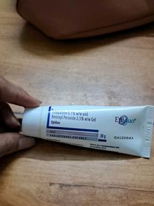 Epiduo Gel for Acne Treatment