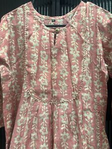 Beautiful Pink Floral Kurta