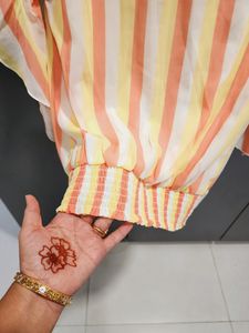 Sytlish Top With Designer Sleeves Not Used