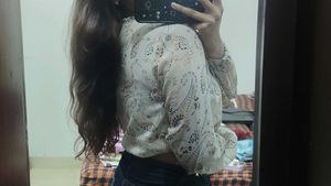 Chic Paisley Print Blouse