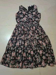 Floral Print Sleeveless Dress