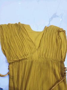 Mustard Yellow Dress 4pc set size L