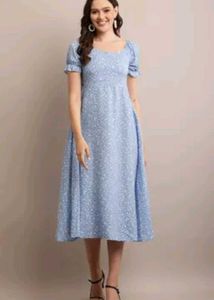 Chic Blue Floral Midi Dress