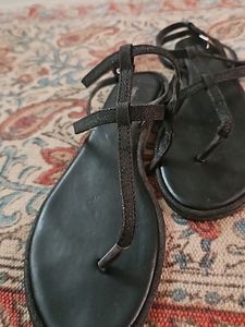 Dressberry Glittery Sandals