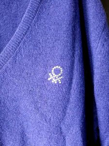 Purple V-Neck United Colors of Benetton Sweater