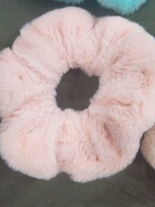 Set of 5 Fluffy Scrunchies