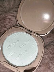 Swiss Beauty Matte &amp; Set Duo Compact