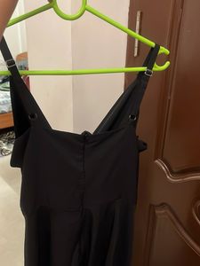 Elegant Black Midi Dress