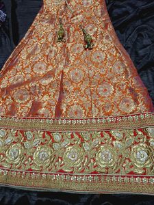 Lengha Chunni