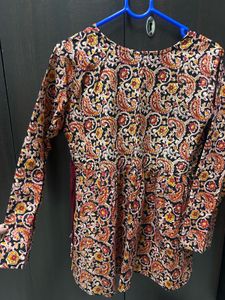 SHORT KURTI