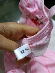 Cute Floral Brand New 💗Pink Bra[32 -34]..👙💗
