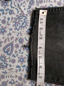 Stylish Charcoal Grey shorts (kapri) for girls