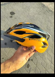 STRAUSS CYCLING HELMET