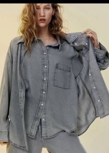 Birthday Sale🎈- H&amp;M Classic Grey Oversized Shirt