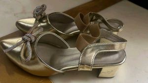 Gold Flats with Bow Detail